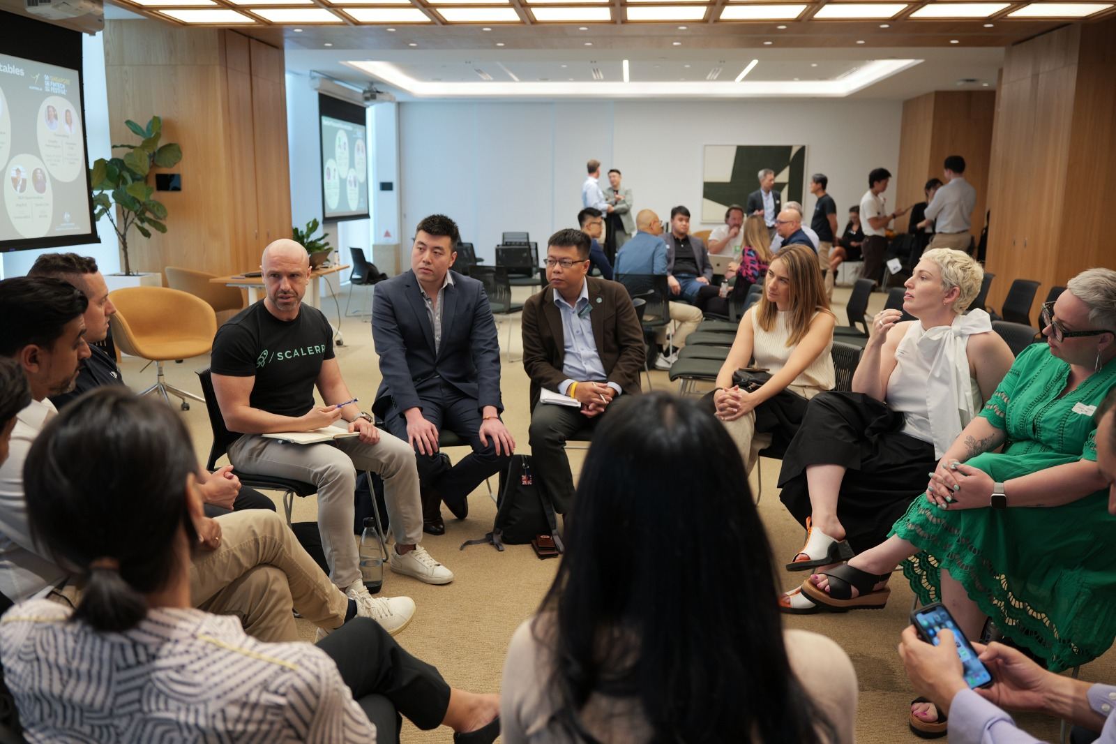 Roundtable discussion with founders